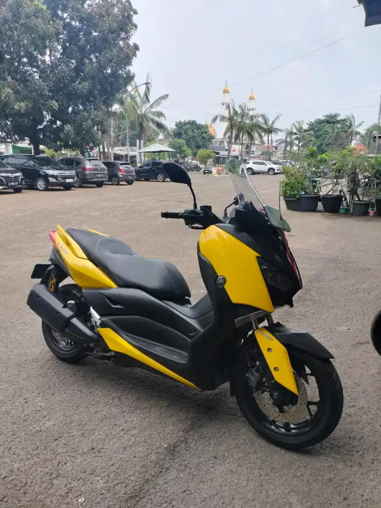Yamaha X-MAX 250 CC  ABS tgn 1 km 3 rb