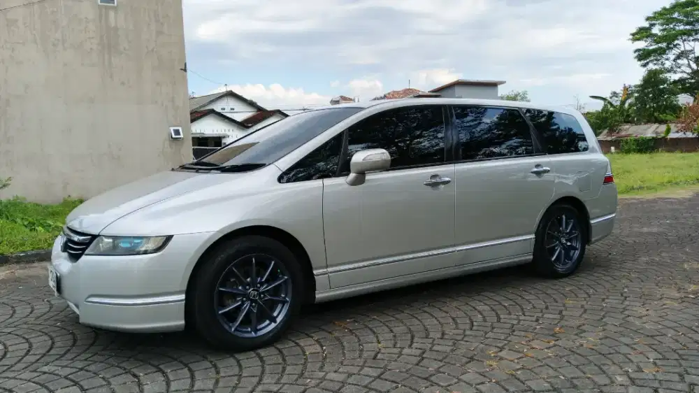 Dijual Honda Odyssey RB2 2008