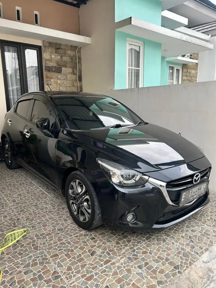 MAZDA 2 1.5R SKYACTIV 2016
