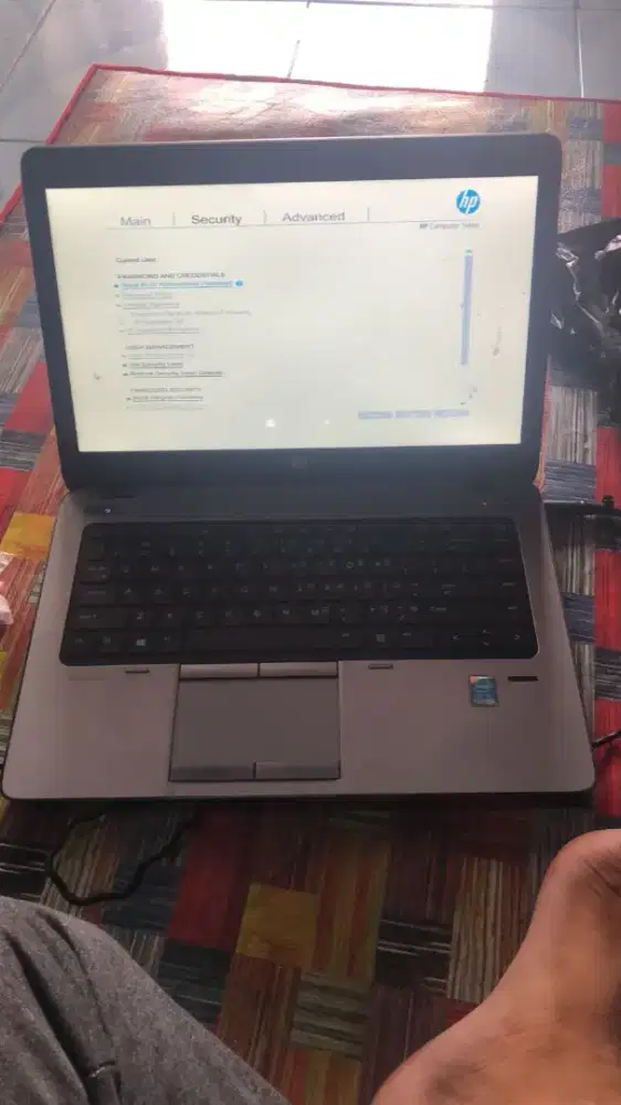 Laptop bekas bagus