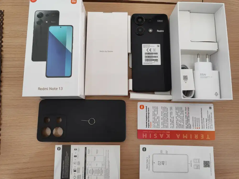 REDMI NOTE 13 4G 8/256 ( EXS DISPLAY TOKO, 99,9 % MULUS LIKE NEW  )