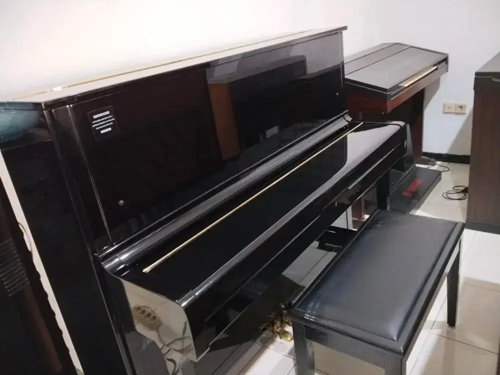 DIJUAL YAMAHA U1H