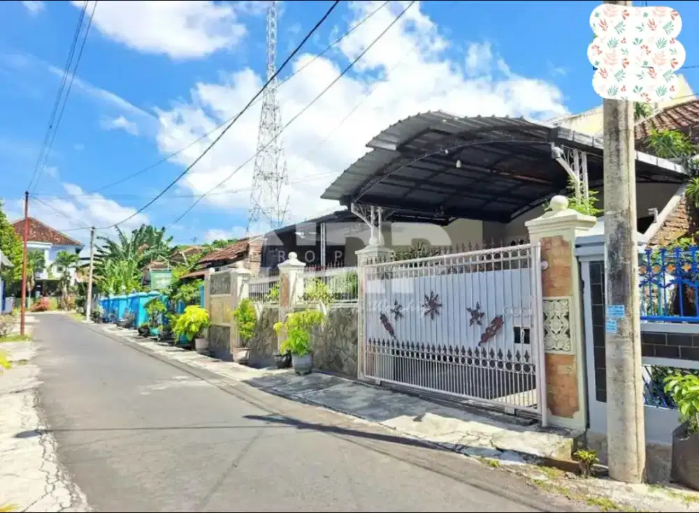 Di Jual Rumah Hunian Asri dan nyaman pusat kota