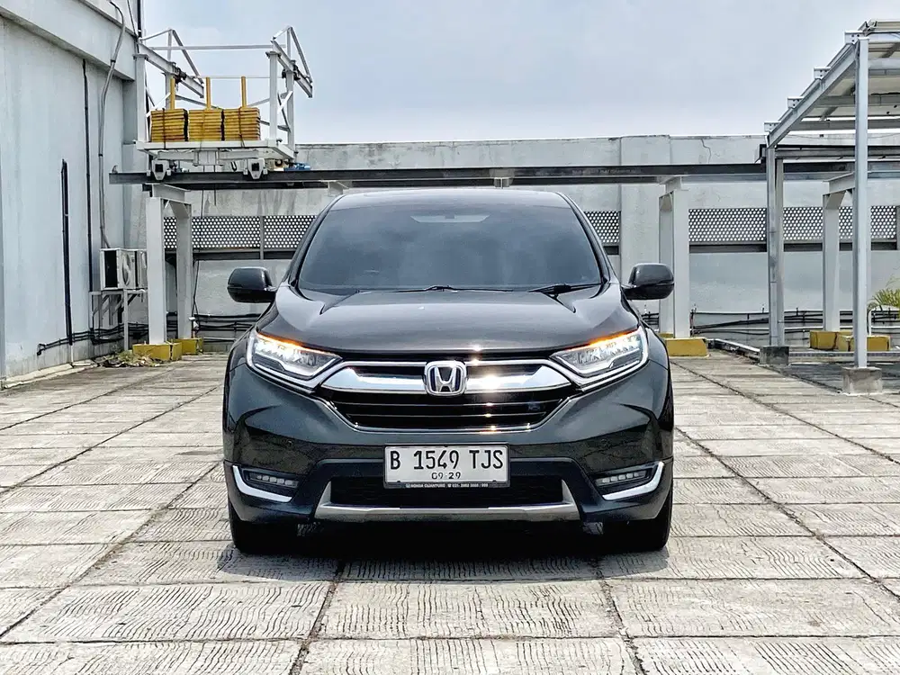 CRV TURBO PRESTIGE, GREEN OLIVE. 2019, PAJAK PANJANG KM 60rban