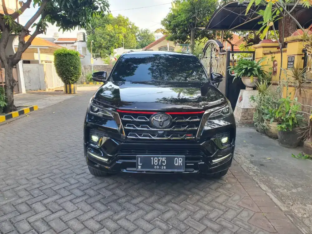 Toyota Fortuner 2.4 VRZ TRD 50th Anniversary Matic 2021