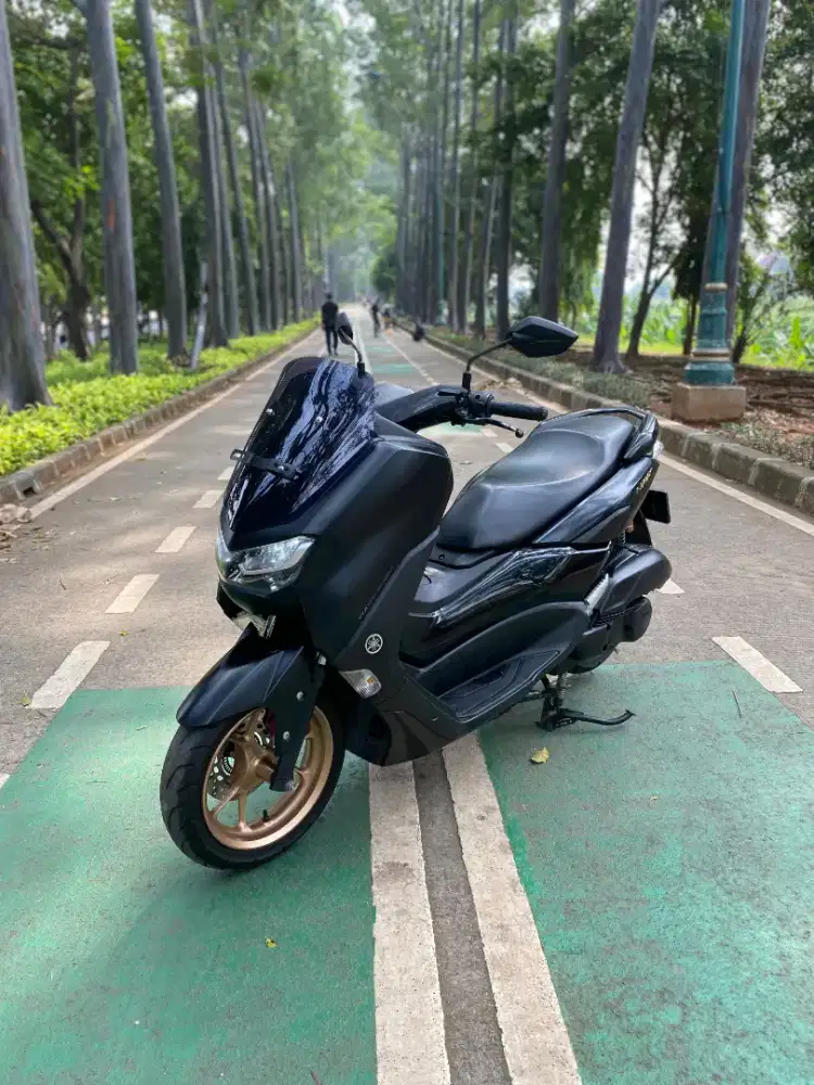 Nmax 155 Keyless 2023 hitam doff Low Km pajak  panjang