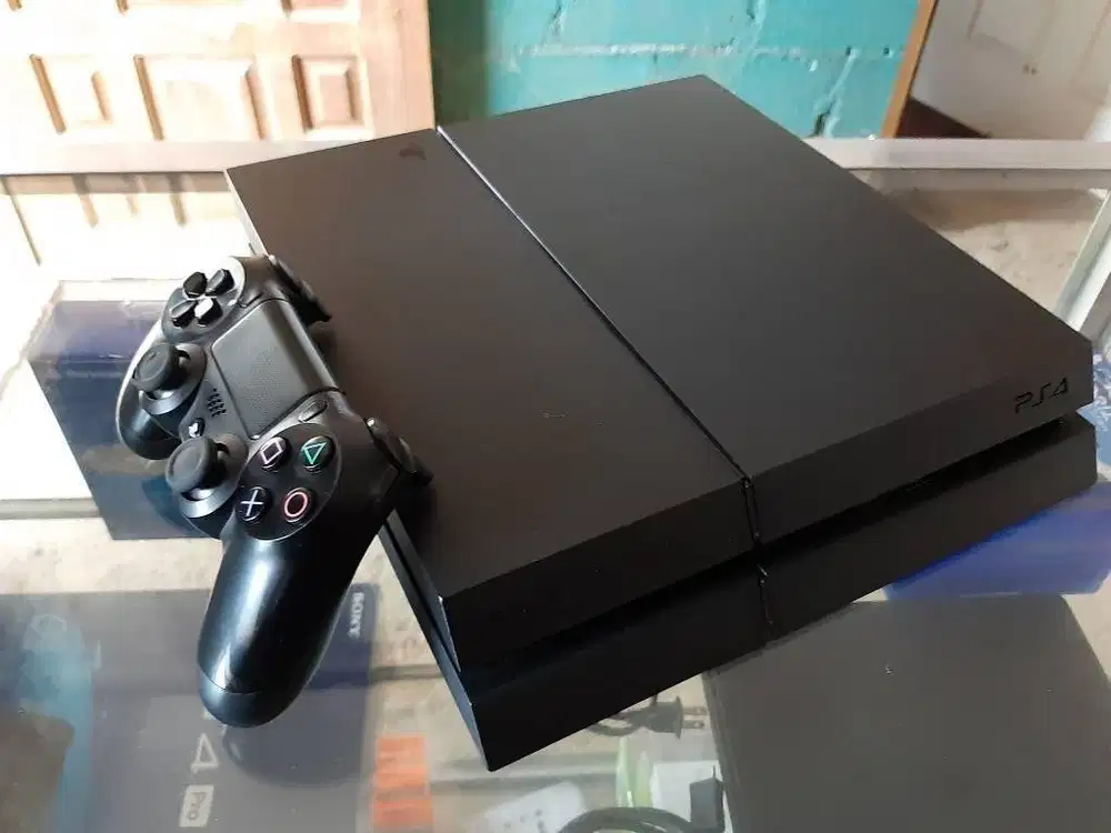 PS4 FAT original/FW 9.00 ready stok di Wijaya Games