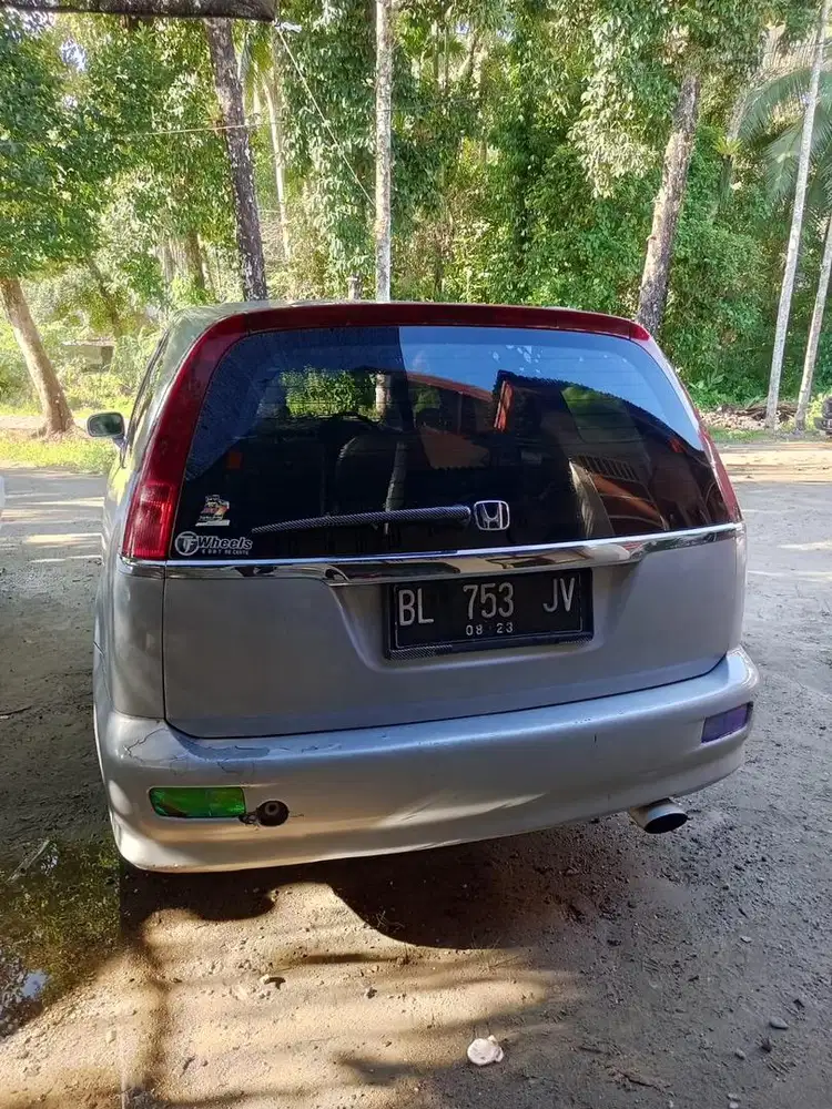 Mobil bekas honda stream