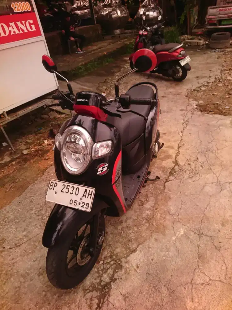 Scoopy 2019 100cc