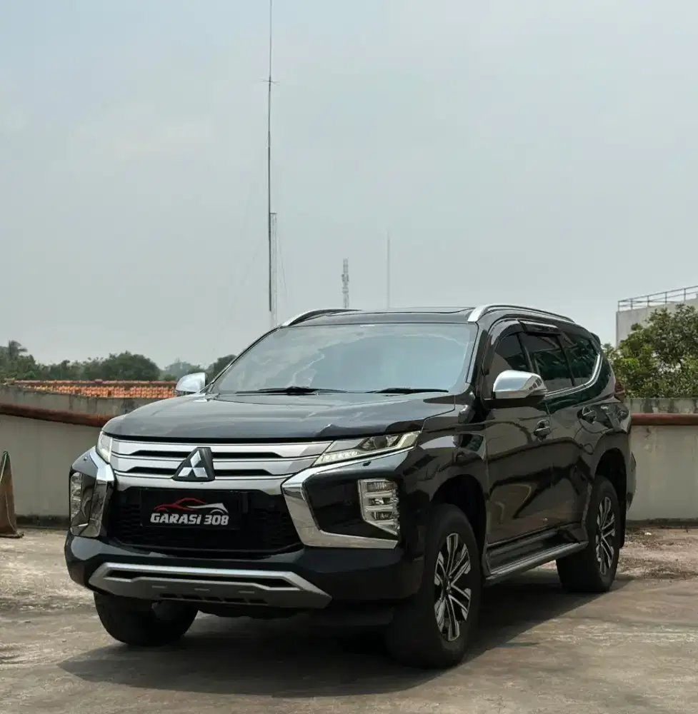Mitsubishi Pajero Sport Dakar 2.4 4x2 AT Tahun 2021 Warna Hitam KM 79