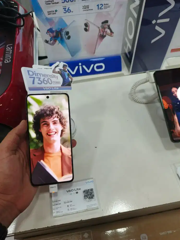 Home credit lagi banyak penawarannya untuk Vivo V60LTE