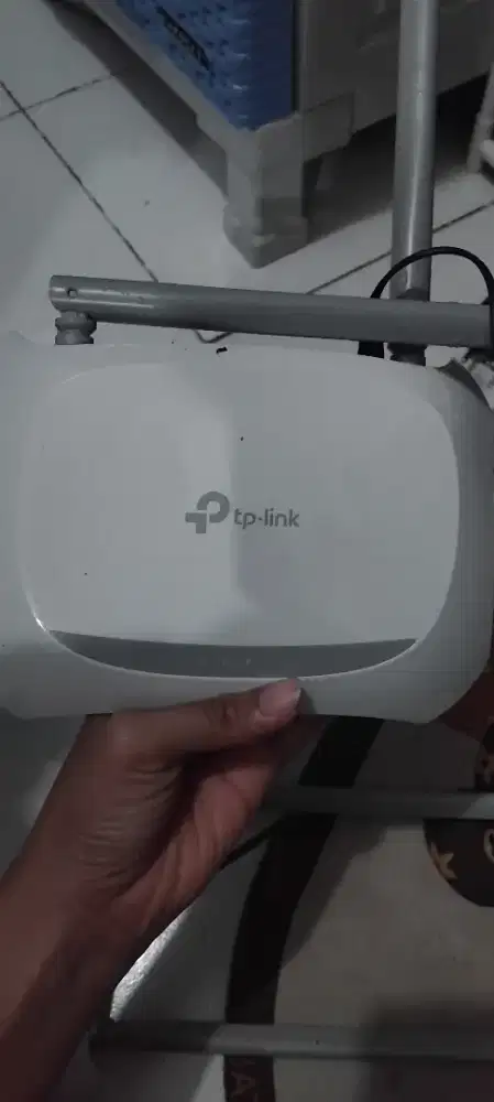 Dijual router tp link lengkap dengan kabel