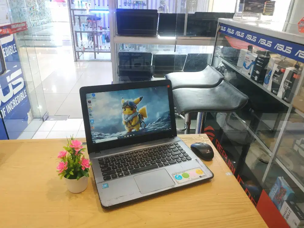 FOR SALE LAPTOP ASUS X441S CELERON RAM 2GB SSD 128GB+HDD 500GB