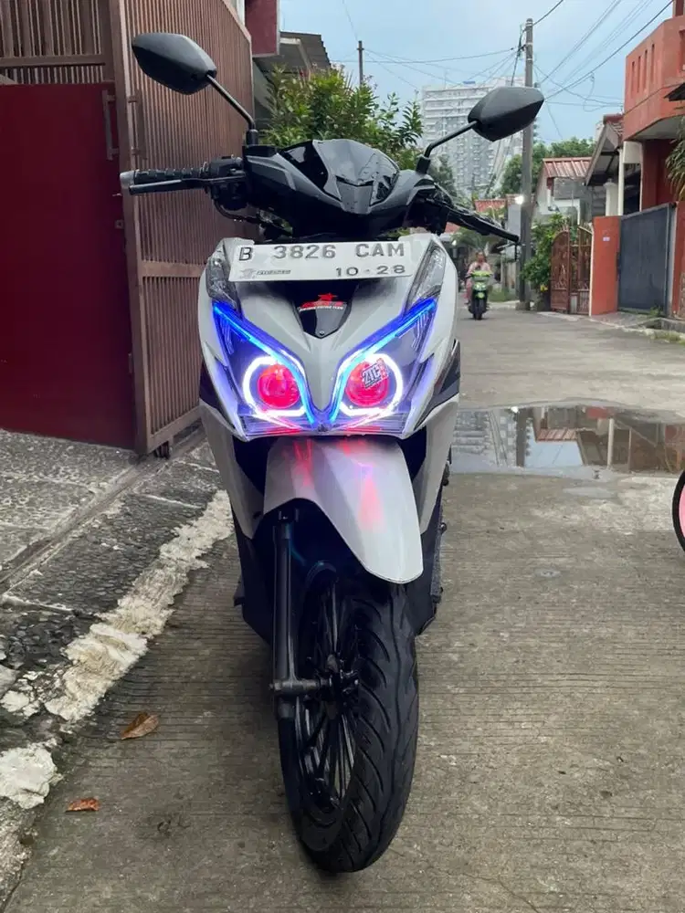 Dijual Honda Vario 125 tahun 2014 sudah digital display lampu sangar