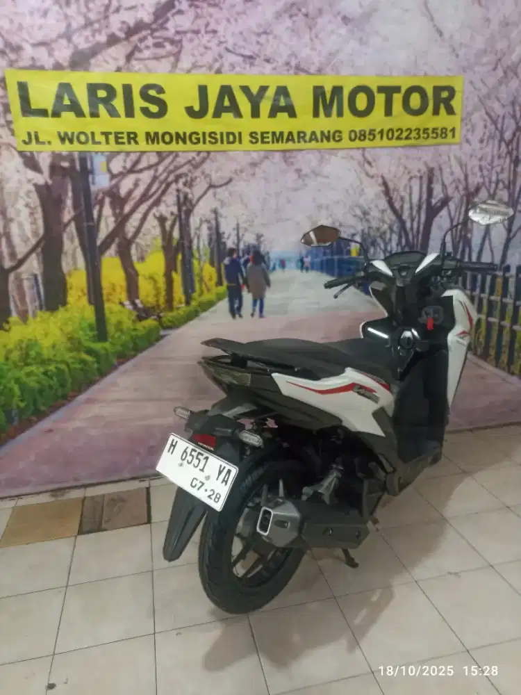 New Vario 125 iss plat.smg