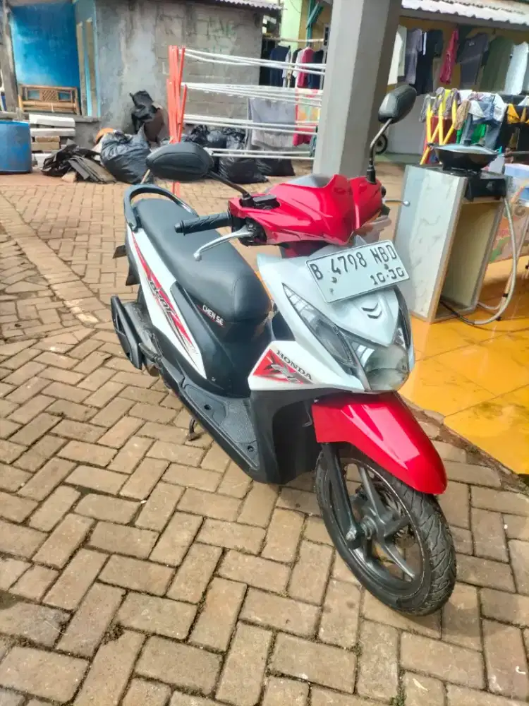 Jual motor beat 2016