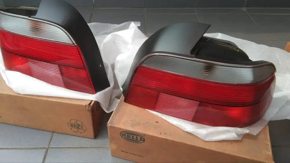 BMW E39 Mercedes Toyota honda