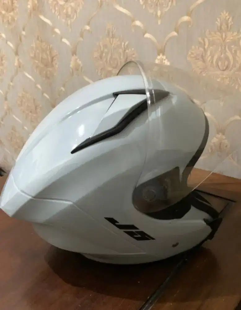 MLA helm mulus kaca bening
