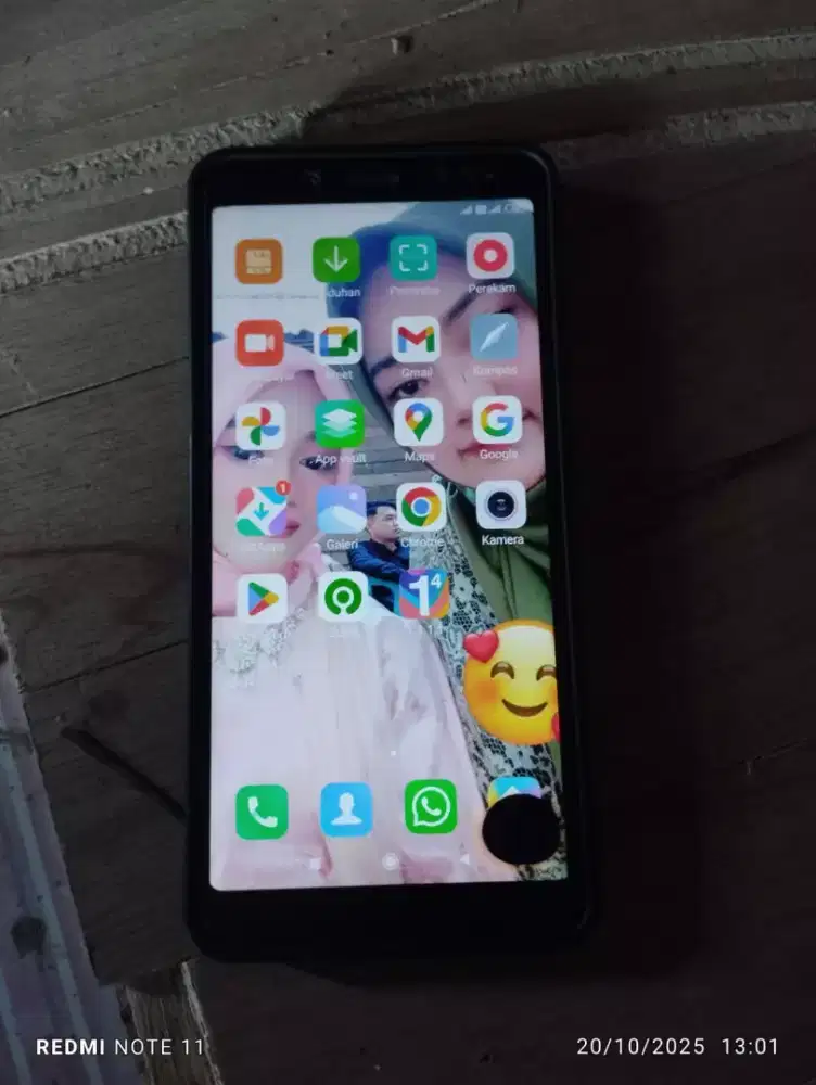 jual hp+casan redmi not5 pro ram 6/32 minus tompel bawah kiri
