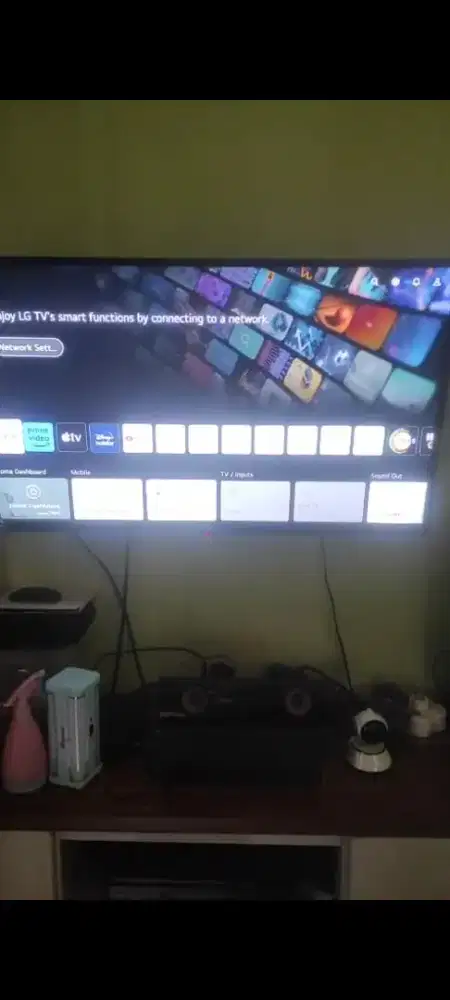 LG 43 inch 4K UHD smart tv 43UQ7500PSF