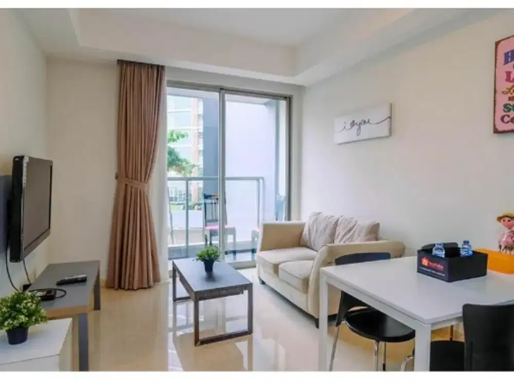 Apartemen gold coast 1 br full furnish pik
