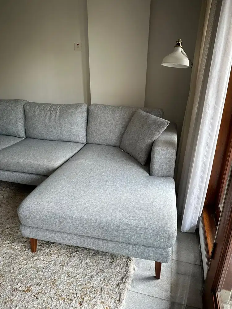 Dijual sofa leter L penggunaan 2 tahun