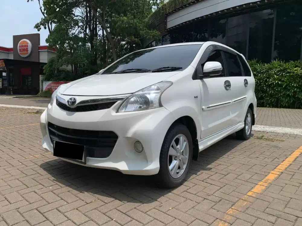 [ TERAWAT ] TOYOTA AVANZA VELOZ 1.5 MT MANUAL 2014 PUTIH