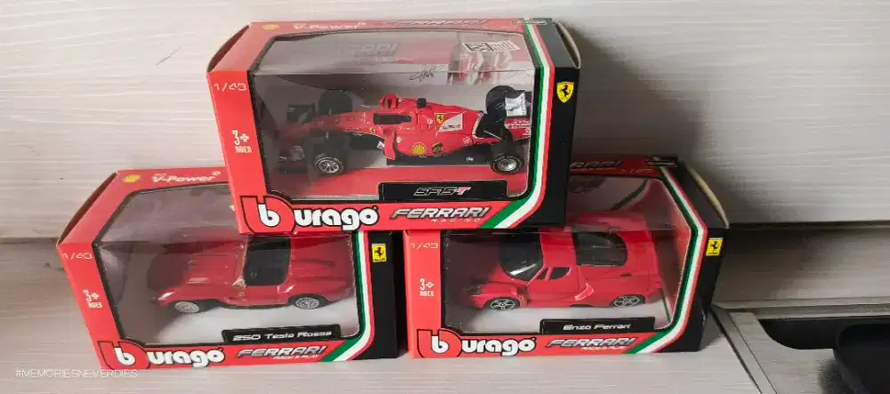 Wrago Diecast Ferrari 100% original