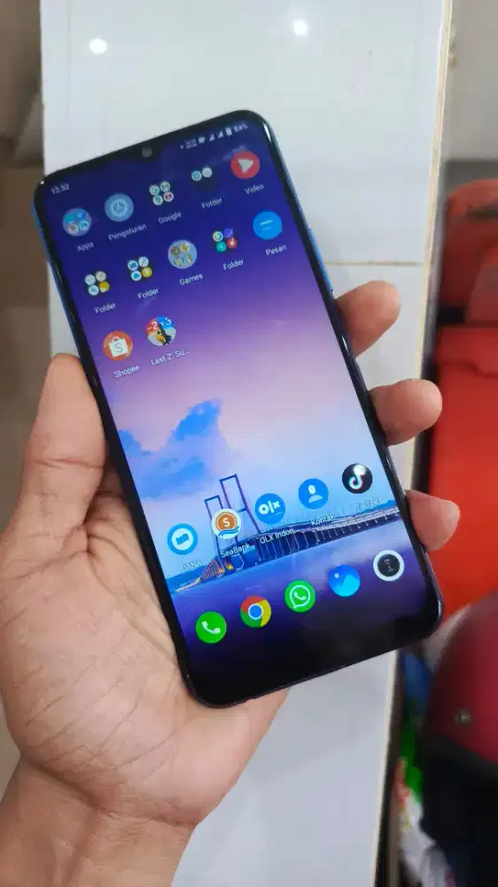jual vivo y20 4/64 hp dan kotak. murah harga NET. NEGO SKIP