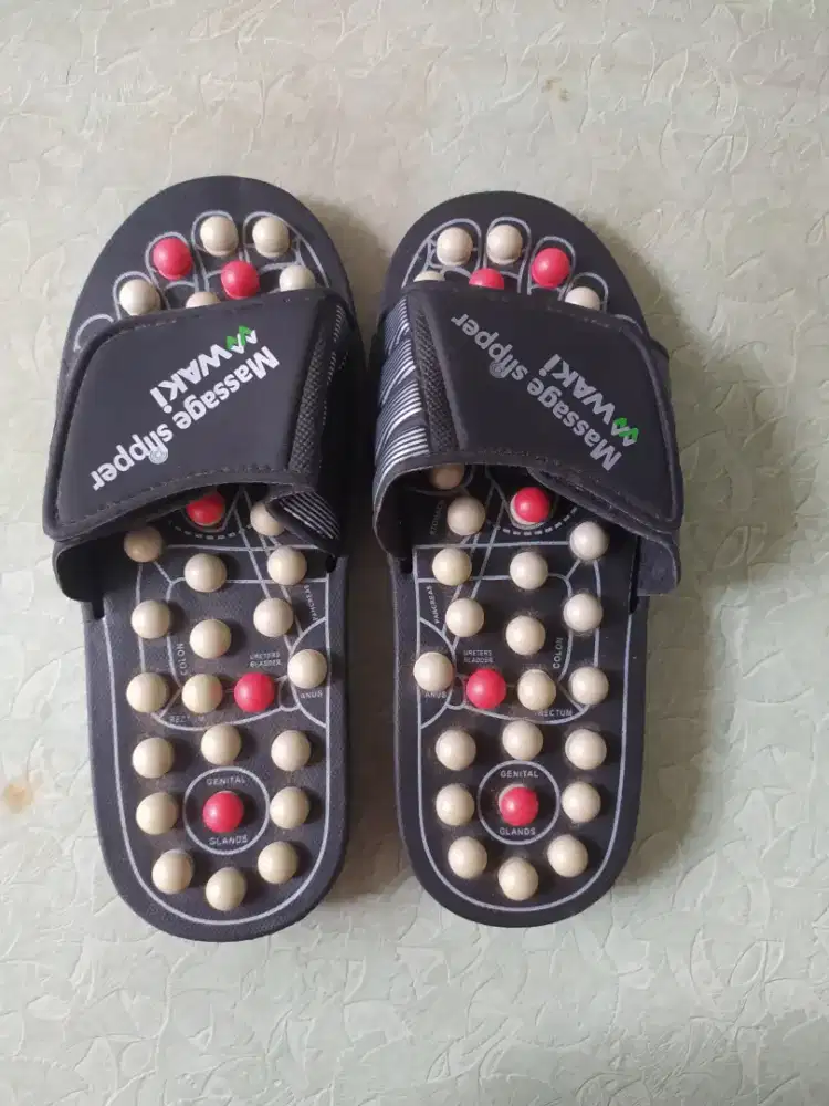 Sandal kesehatan terapi waki