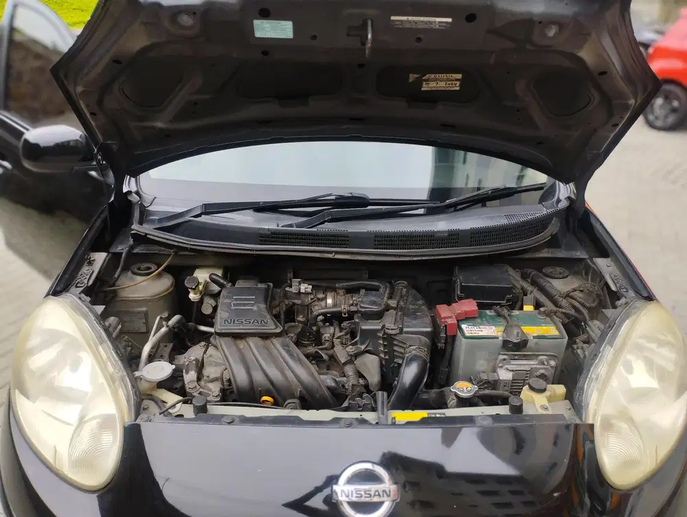 Nissan March 2013 Bensin
