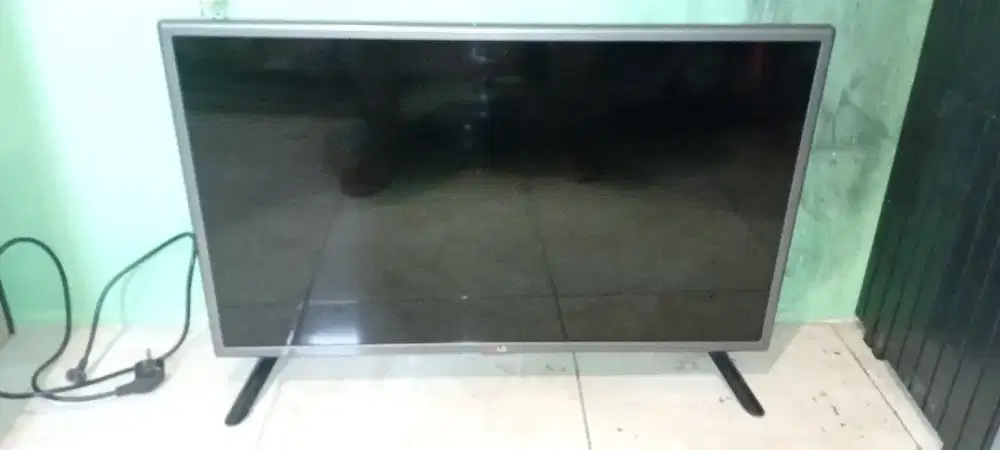 Tv Lg 32 inch digital masih segel dan lengkap