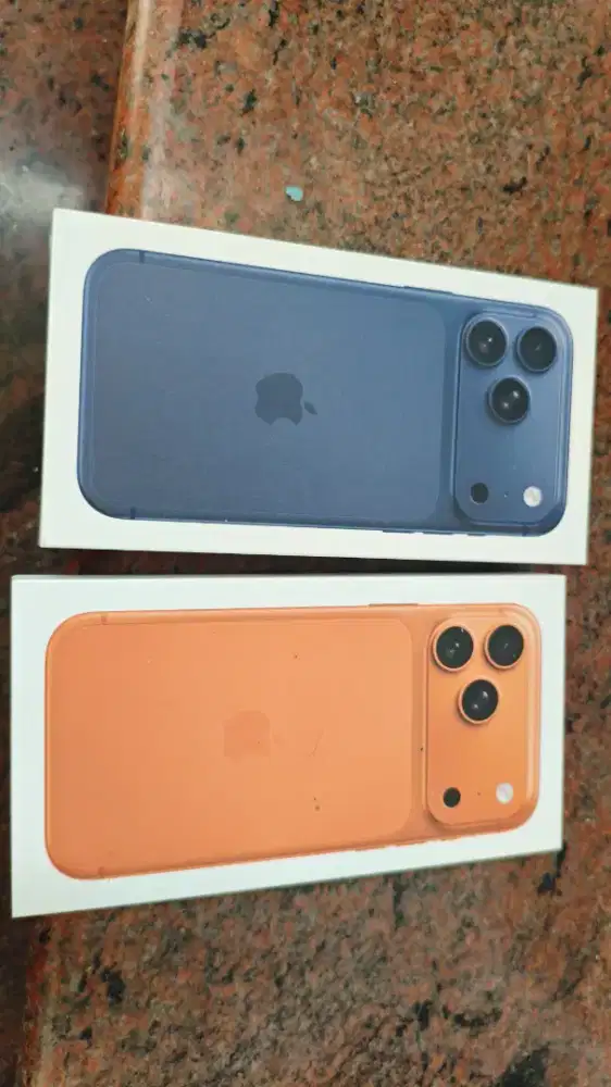 Iphone 17 Pro Max 1Tb Orange dan Blue IBOX