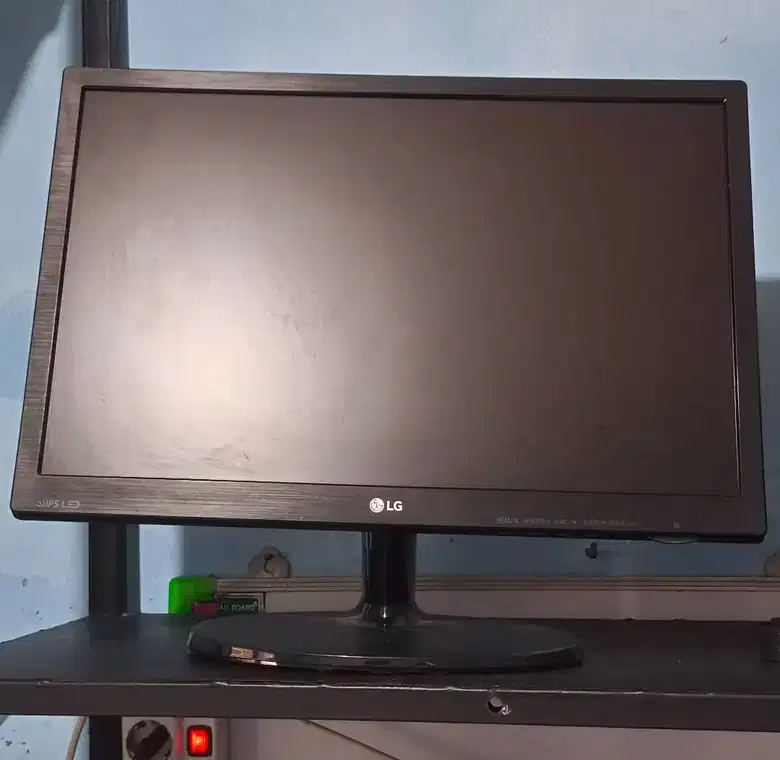 LED Monitor Komputer LG 20inch Wide 20MP38HQ HDMI
