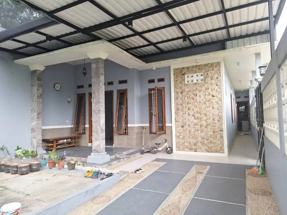 Dijual Rumah Baru Semi Furnished