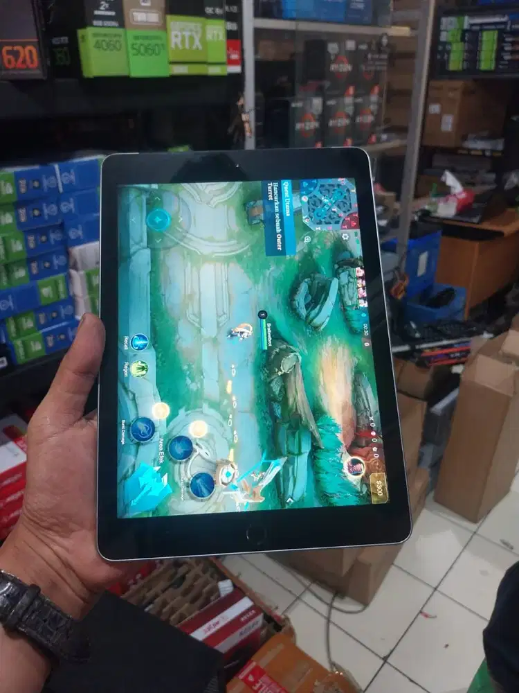 iPAD GENERASI 6 32GB WIFI ONLY BEBAS RESET