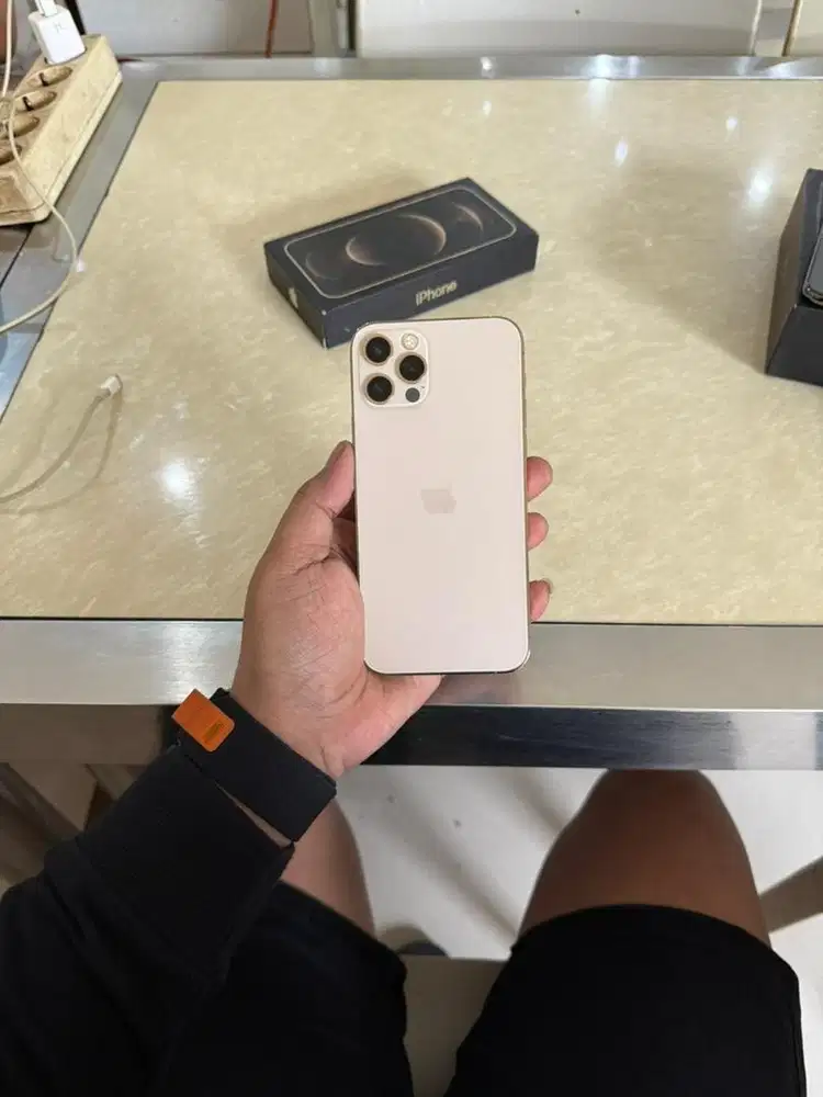 iPhone 12 Pro 128Gb bekas inter
