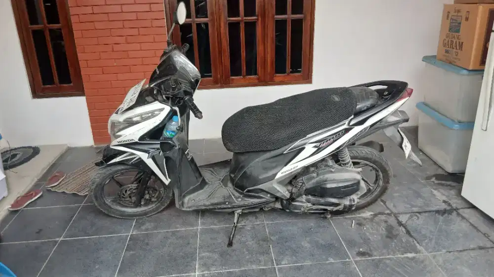 MOTOR HONDA VARIO DIJUAL