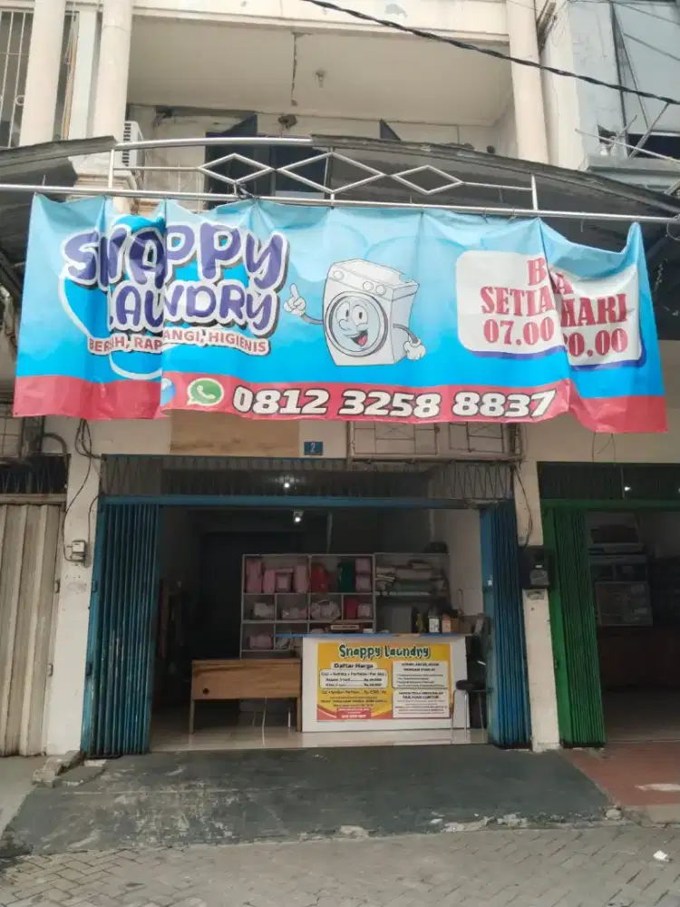 MENCARI PEGAWAI LAUNDRY