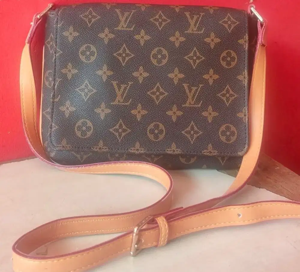Tas Sling wanita