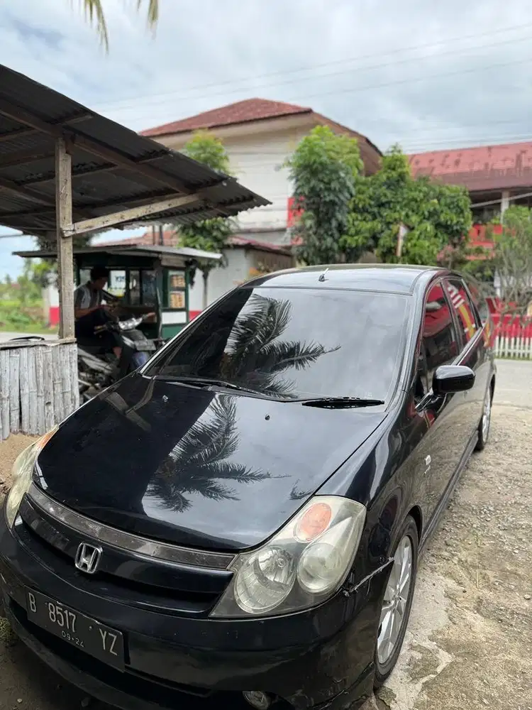 Honda strem 2004 manual