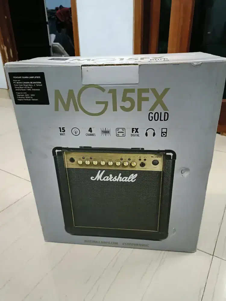Ampli gitar original Marshall MG 15 fx kondisi 99%