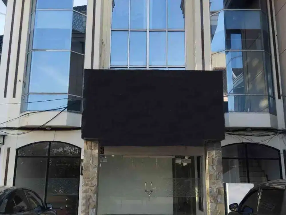 Ruko Ex Resto Jepang Taman Beverly - HR MUHAMMMAD