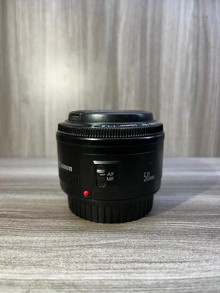 Dijual Lensa Fix Canon 1.8 50mm cocok buat yg seneng foto bokeh