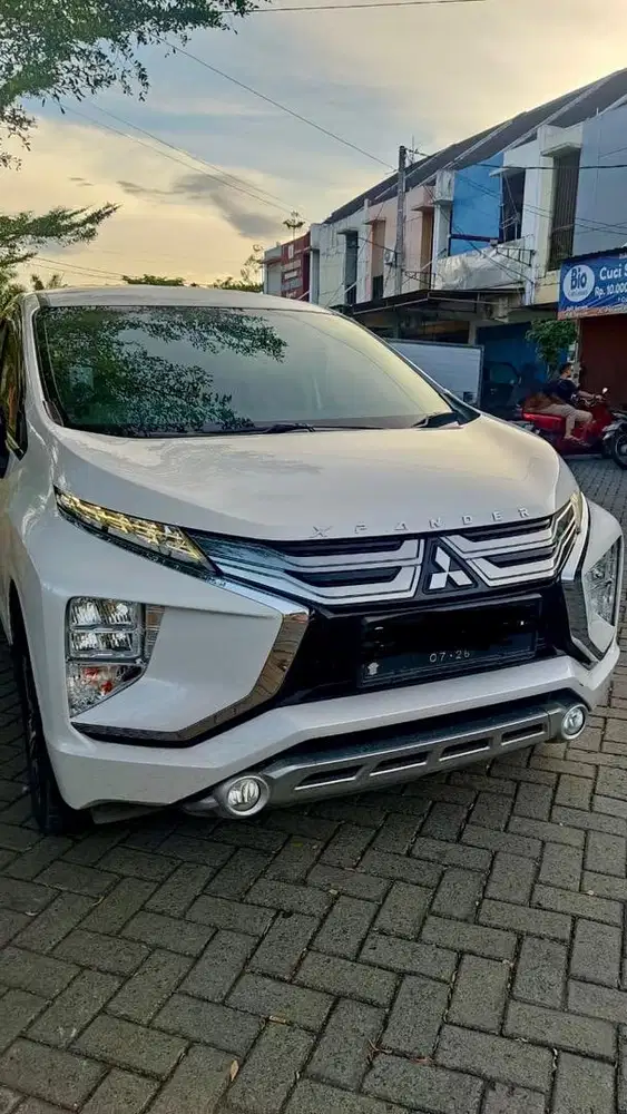 Mitsubishi Xpander Ultimate 2021 Putih - Tangan 1, Istimewa siap pakai