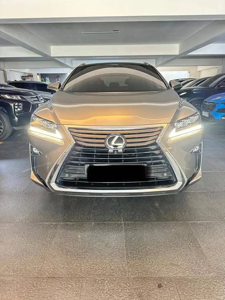 Lexus RX200T 2016 Pemakaian Pribadi & STNK Panjang