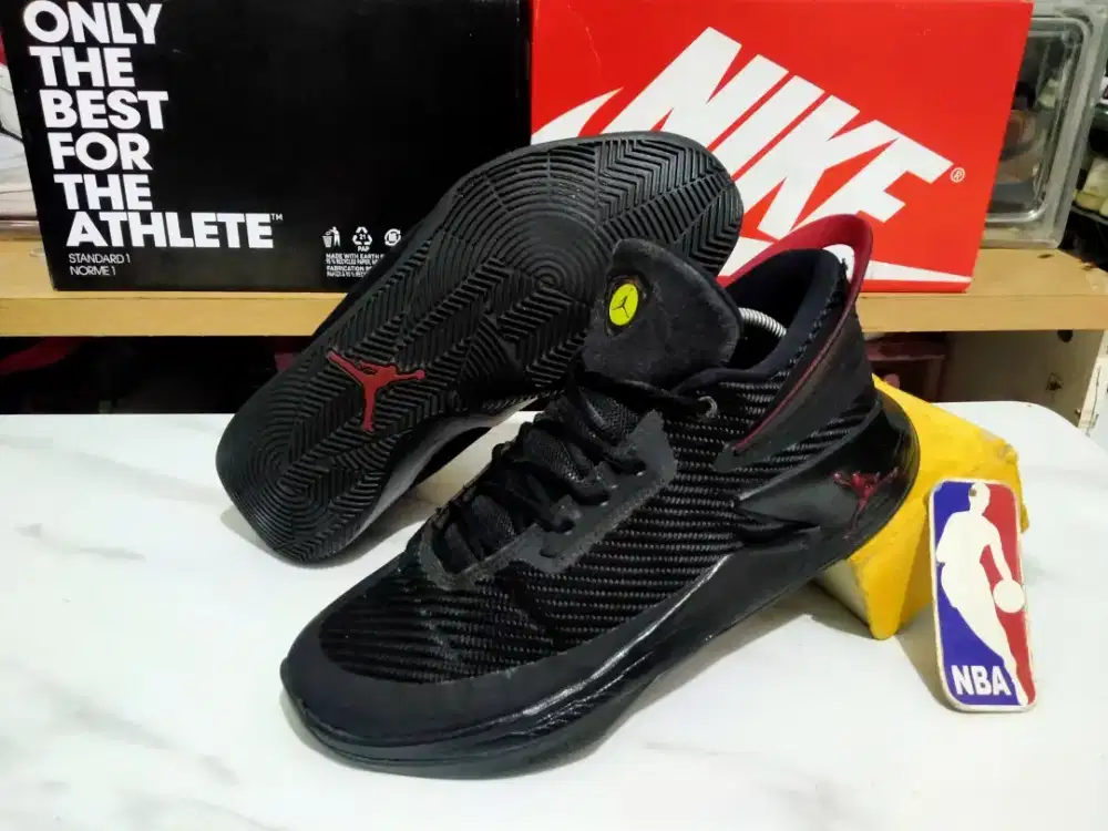 Sepatu Basket Nike Jordan Fly Lockdown