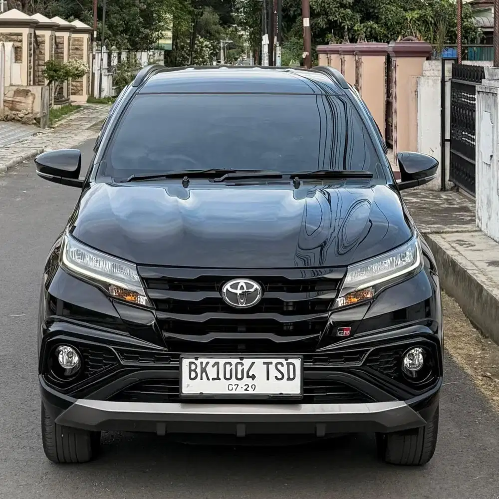 Toyota Rush GR Sport 1.5 Manual 2024