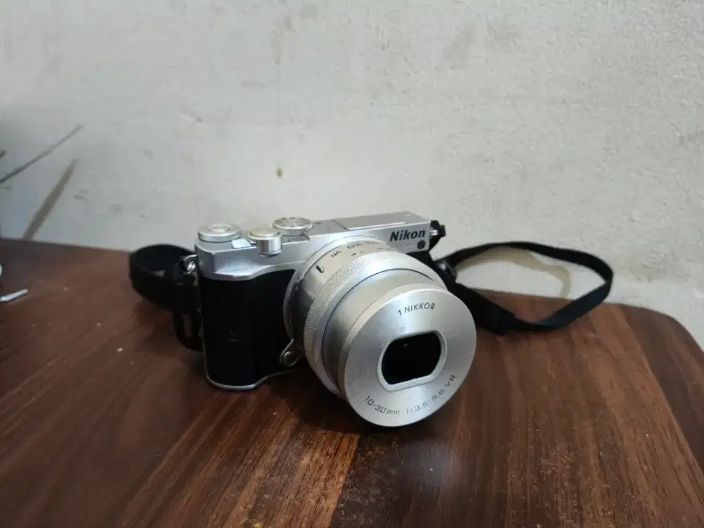 Kamera Nikon 1 J5
