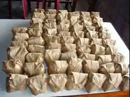Menerima pemesanan nasi untuk berbagi di hari jum'at